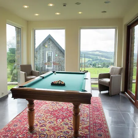 Spacious And Well Cared For House With A Panoramic, Cleaning Included Holiday home Chevron