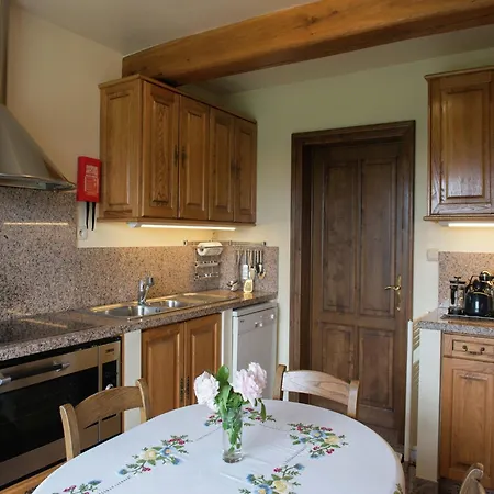 Spacious And Well Cared For House With A Panoramic, Cleaning Included Chevron